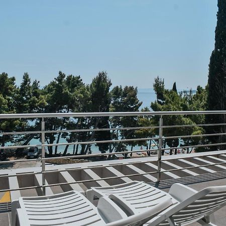 Motel Ljetni Raj Baska Voda Luaran gambar